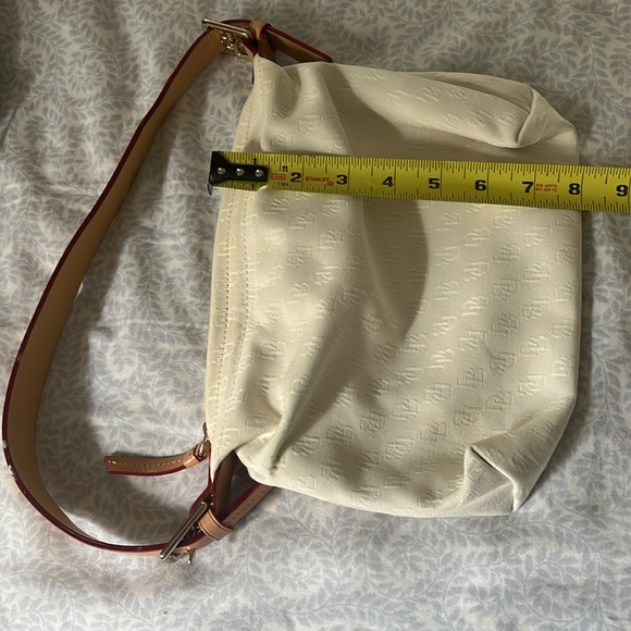 Cream color Dooney & Bourke small purse - Picture 6 of 6